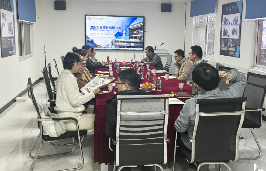 中钢洛耐院与国炬精密电炉开展技术交流 共谋窑炉与耐火材料协同发展